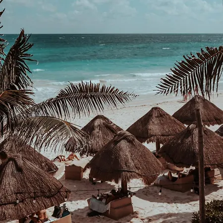 Niken Beachfront Tulum Hotel Exterior photo